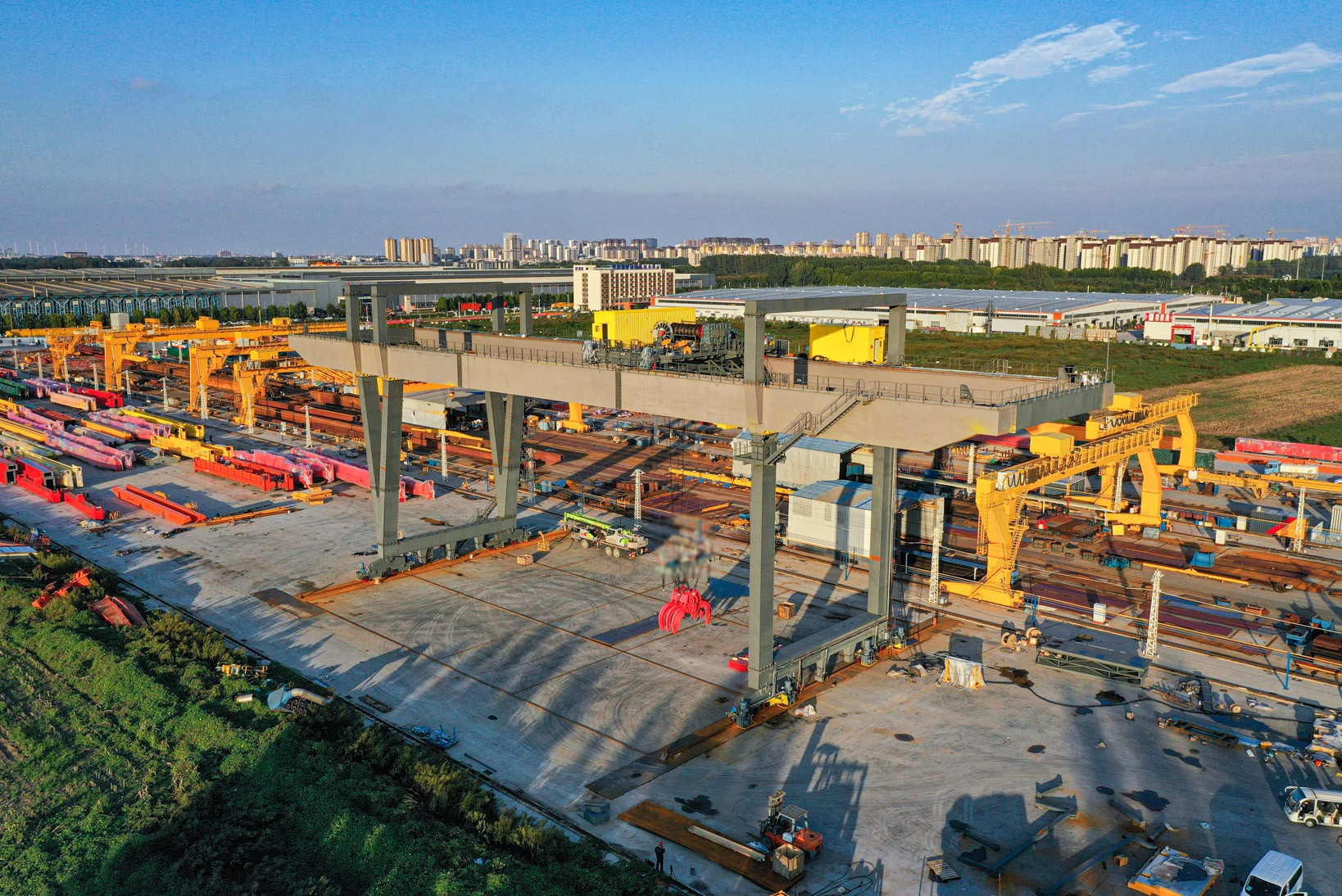 大块头”有“真功夫”！卫华智能门机即将远征墨西哥